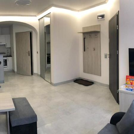 Za Rogiem Apartment ดุสนิกิ สดรอย ภายนอก รูปภาพ
