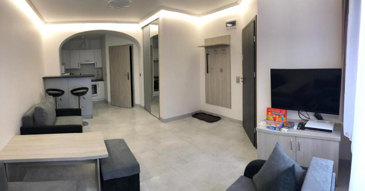 Za Rogiem Apartment ดุสนิกิ สดรอย ภายนอก รูปภาพ
